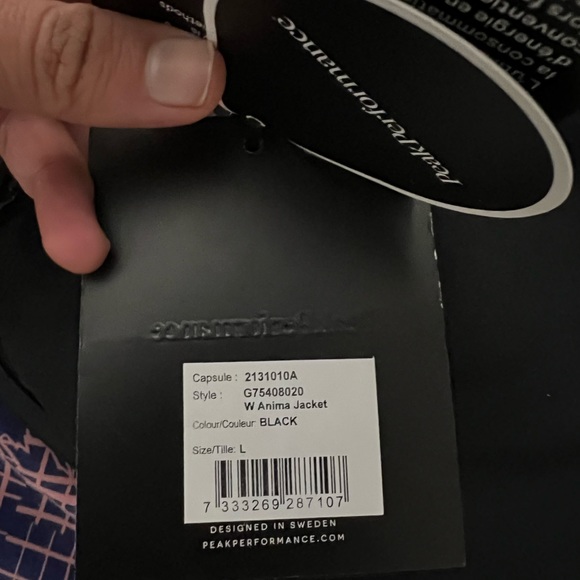 Peak Performance Women’s Anima Insulated Jacket - Picture 6 of 6